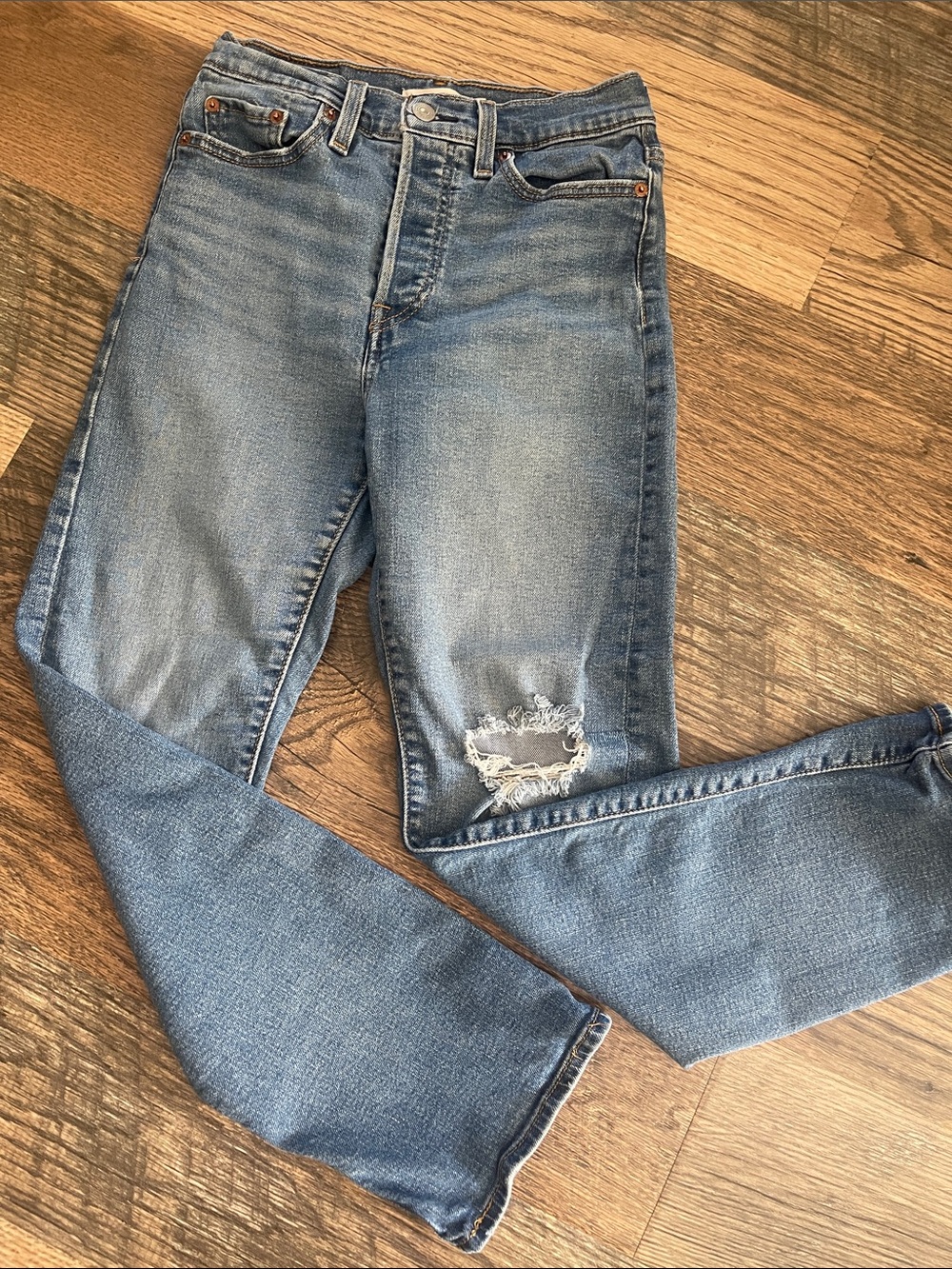 Levi’s Wedgie Straight Jeans 27